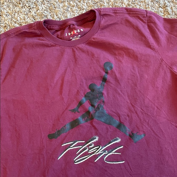 Nike Burgundy Jumpman Men's T-Shirt - Picture 2 of 2